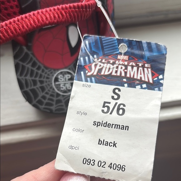 Kids Red Spider Costume - Picture 3 of 3